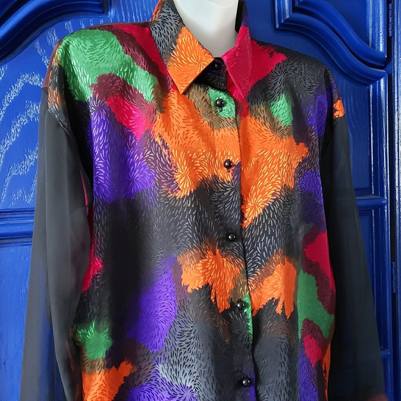 Sheer Sleeve Vibrant Vintage Button Down Blouse - Picture 7 of 15